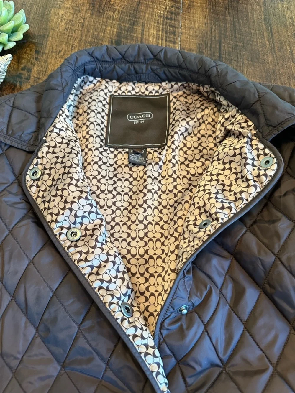 COACH | Dark Brown Quilted Lightweight Barn Jacket, Size M